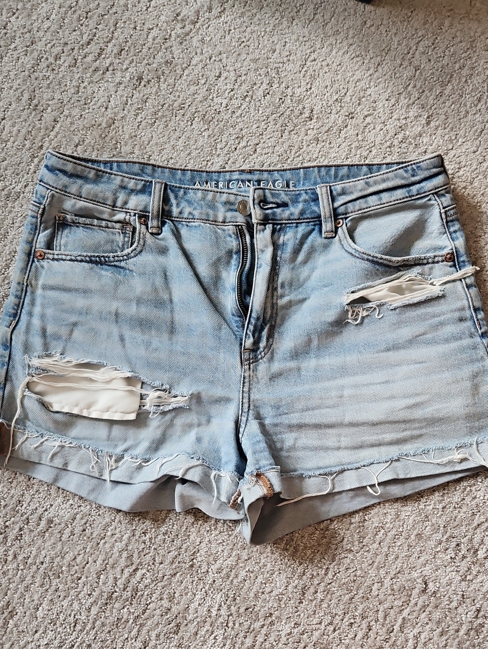 American Eagle Outfitters Strigid Mom Short 10